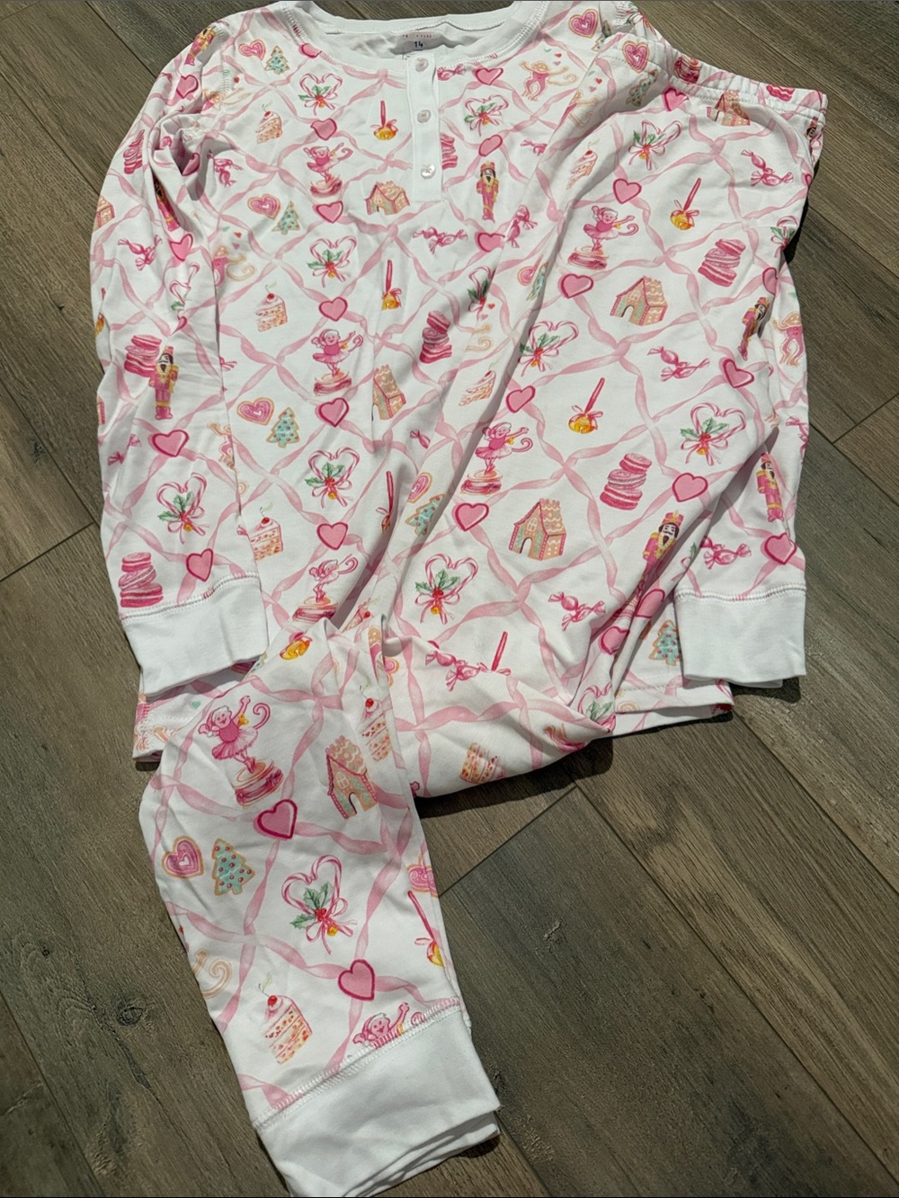 Roller Rabbit/Love Shack Fancy  Pink & White Nutcracker Print Pima Cotton pjs